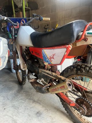 Moto Puch Condor MD 85 Roja/Amarilla