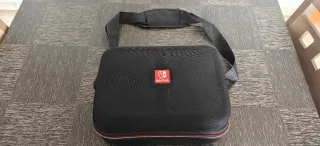 Nintendo Switch Blanca y Negra