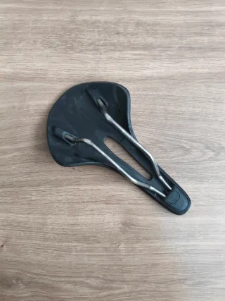 Sillín Fizik Vento Antares 150mm