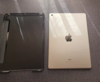 Apple iPad 5ª Gen Plata