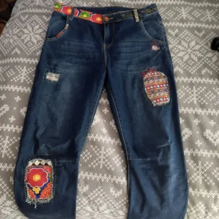 Pantalón vaquero Desigual multicolor