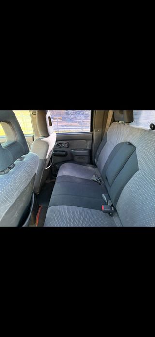 Mitsubishi L 200 2004