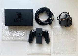 Nintendo Switch V2 + Accesorios y 2 juegos