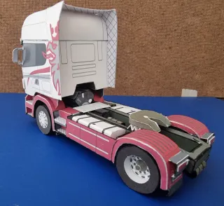 Maqueta Scania R 1:43 Cartulina