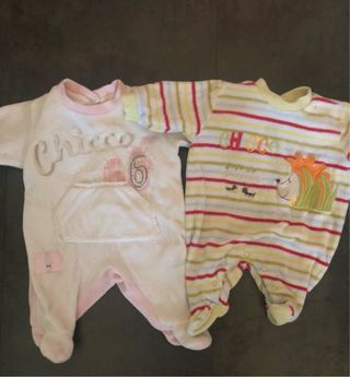 Lote 2 bodys bebé talla 1 mes