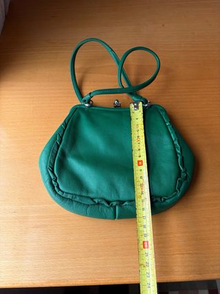 Bolso de cuero verde