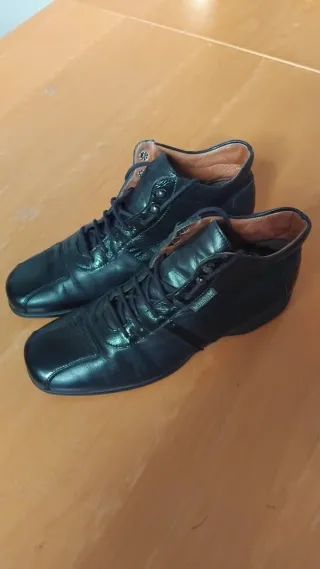 Scarpe Mephisto in vera pelle nere