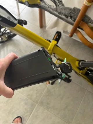 Bicicleta Eléctrica Plegable Amarilla.Nueva.