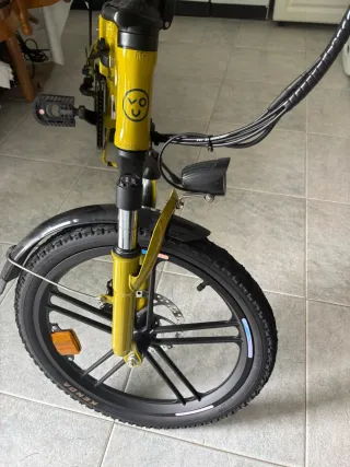 Bicicleta Eléctrica Plegable Amarilla.Nueva.