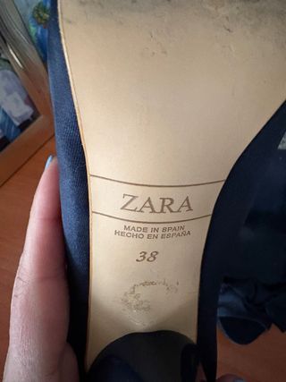 Zapato tacón Zara raso lazo azul