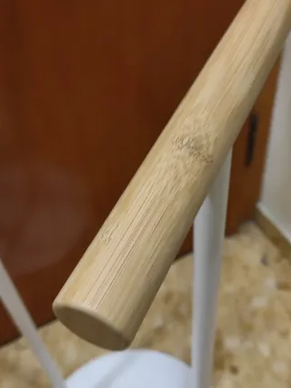 Galán de Noche Ikea Blanco y Madera