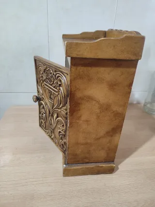 Caja Decorativa Madera y Plástico