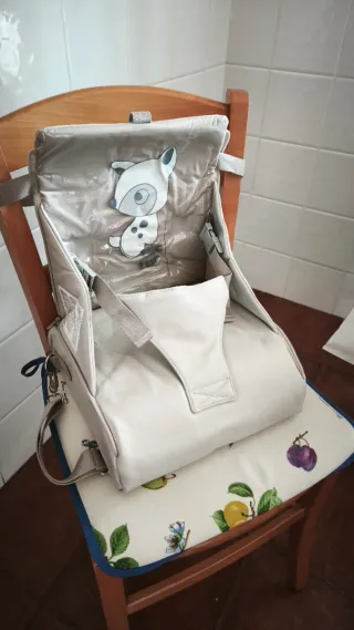 Trona de viaje infantil