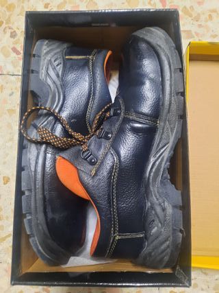 Zapatillas de trabajo hombre