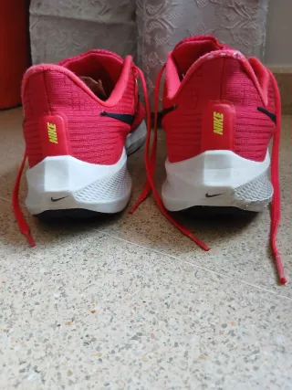 Nike Pegasus 39 Scarpe da Corsa Donna