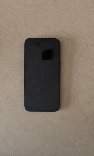 iPhone 14 128GB Medianoche