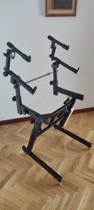 Soporte Teclado On-Stage Stands Triple