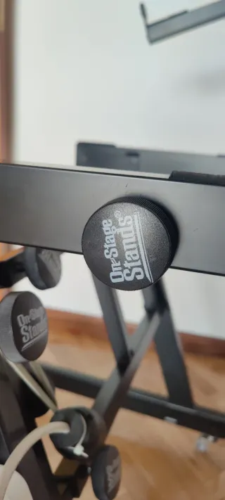 Soporte Teclado On-Stage Stands Triple