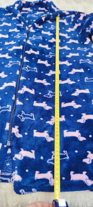 Bata polar M/L con cremallera y estampado