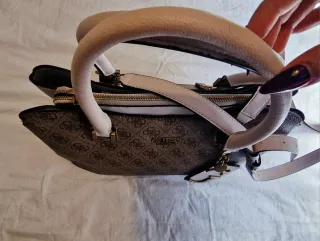 Bolso Guess shopping mediano bandolera