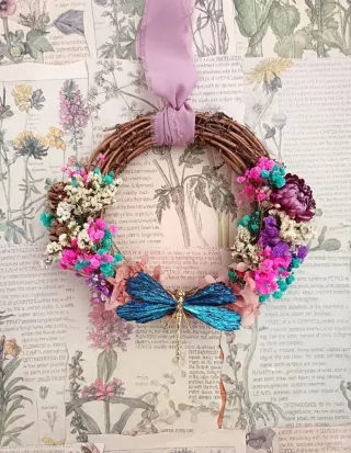 Corona Celestial de Libélula Turmalina