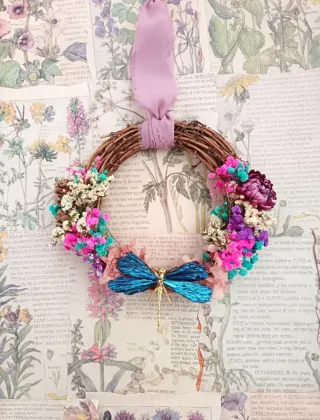 Corona Celestial de Libélula Turmalina