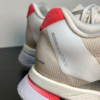 Adidas Adizero Boston 13 Blancas/Rojas Talla 44.5