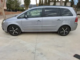Opel Zafira 2009