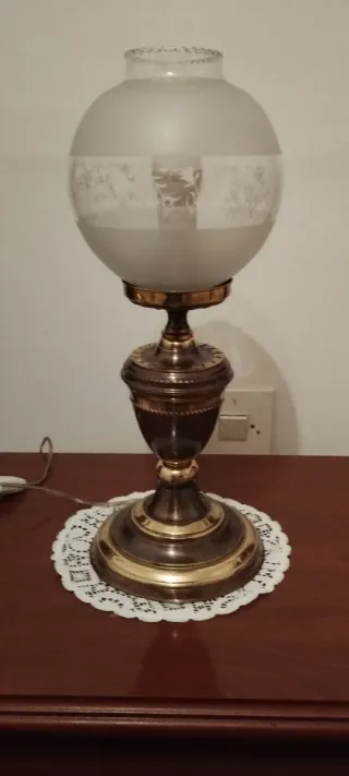 Lámpara sobremesa metal y cristal VINTAGE