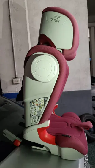 Britax Römer Kidfix II 15-36kg