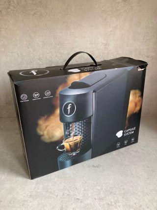 Cafetera Nespresso Fortaleza Negra