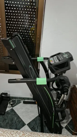 Cinta cecotec RunnerFit Sprint Vibrator