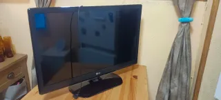 TV Negra 32 pulgadas