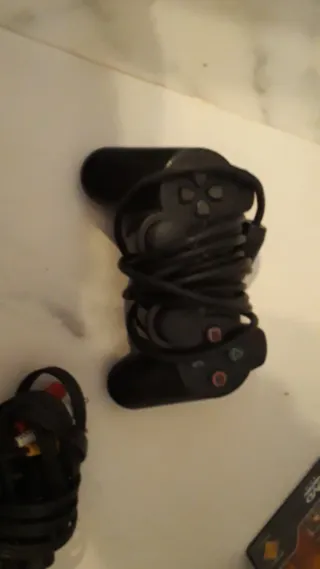 Consola PS2 Slim Negra + 2 Juegos + Mando