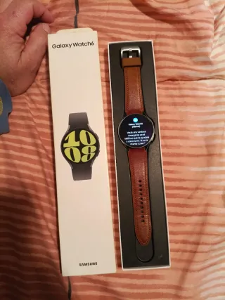 Samsung Galaxy Watch 6 - Marrón/Plata