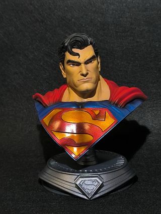 Figura de resina de Superman