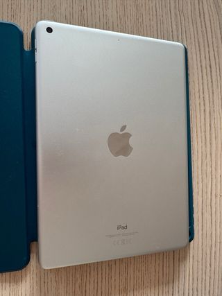 iPad 9 256GB + Apple Pencil + funda – 179€ – Pack