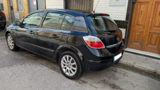 Opel Astra 2004