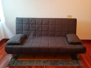 Sofá cama de tela gris