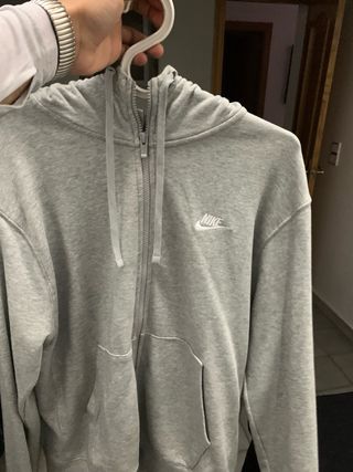 Sudadera Nike Gris con Cremallera
