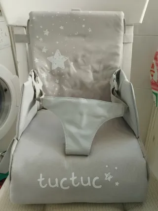 Trona portátil Tuc Tuc gris con estrellas