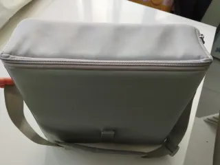 Trona portátil Tuc Tuc gris con estrellas