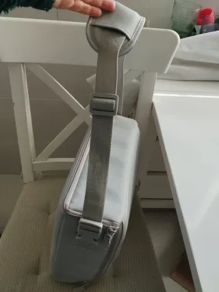 Trona portátil Tuc Tuc gris con estrellas