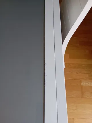 Mesa comedor y 4 sillas blancas