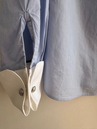 Camisa azul con gemelos massimo dutti