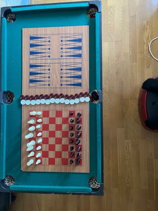 Futbolín, Hockey, Ajedrez, Damas, Billar