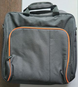 Zaino per PS4 con scomparto per controller