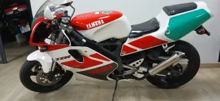 Yamaha TZR250 3XV