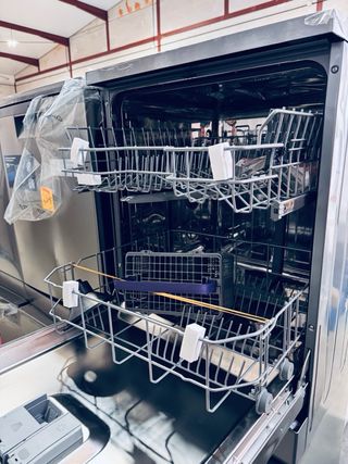 228.Lavavajillas Beko Inox Nuevo Tara Ancho 60