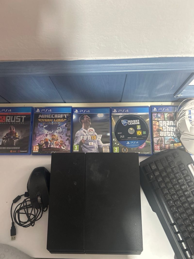 PS4 1TB Negra con un mando y tyr + 6 Juegos afbeelding 5
